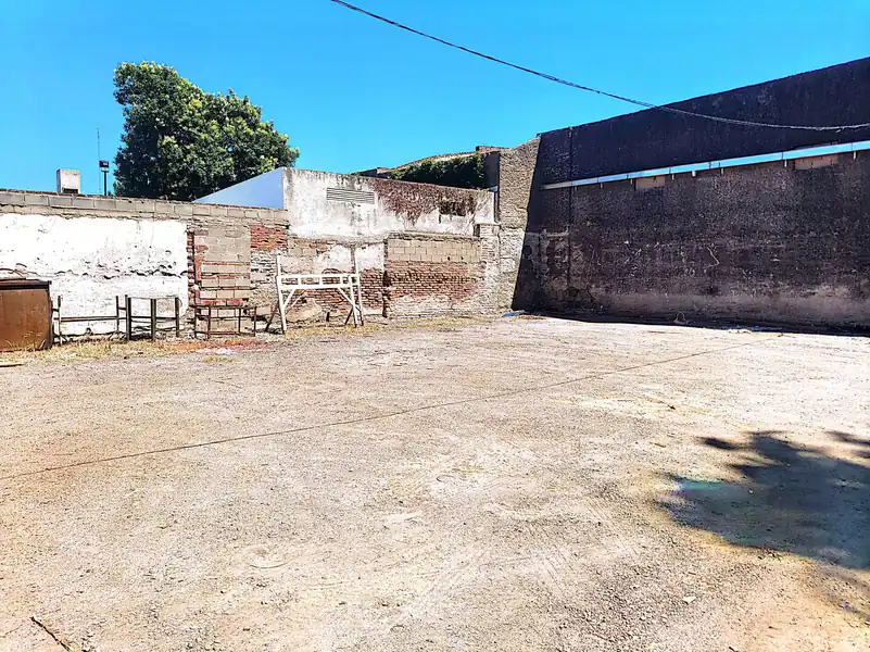 Foto de EXCELENTE LOTE EN RIO CUARTO 299m2