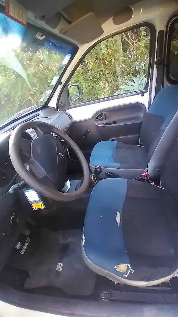 Foto de KANGOO 2015 GNC