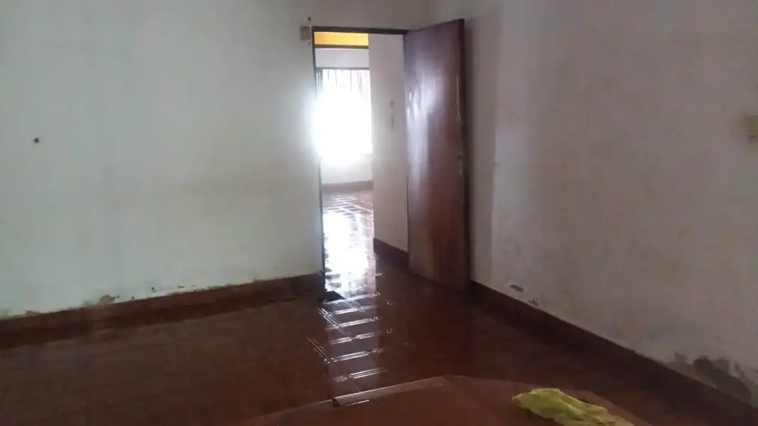 Foto de CASA 3 DORM. GARAGE PATIO + DEPTO - DESOCUPADA