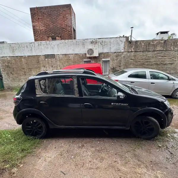 Foto de SANDERO PH2 STEPWAY INTENS 1.6