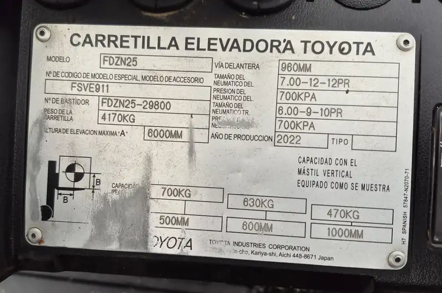 Foto de AUTO ELEVADOR TOYOTA DIESEL 2022