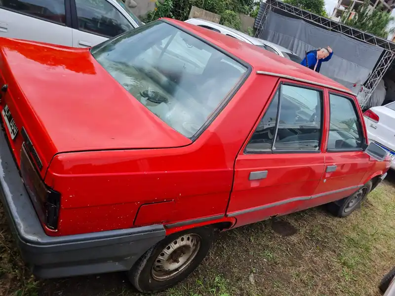 Foto de RENAULT 9 GTL/GALA 1994