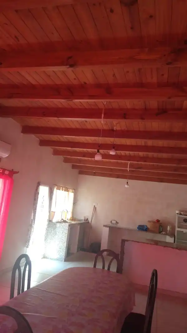 Foto de GRAL. ROCA. -DERECHOS Y ACCIONES S/LOTE CONSTRUIDO