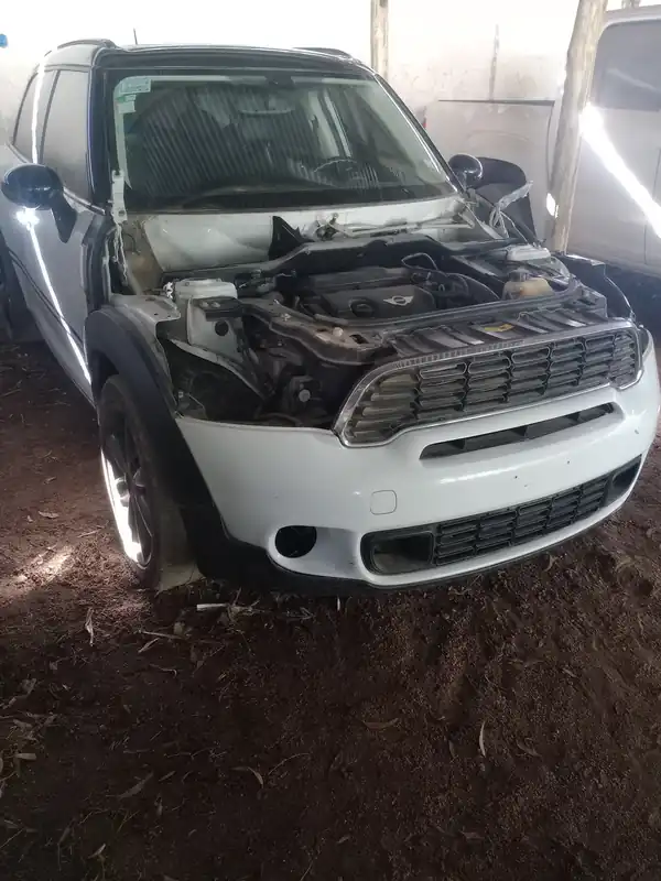 Foto de MINI COOPER S COUNTRYMAN-2012