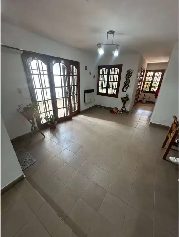 Foto de CASA FAMILIAR EN NOGOYA