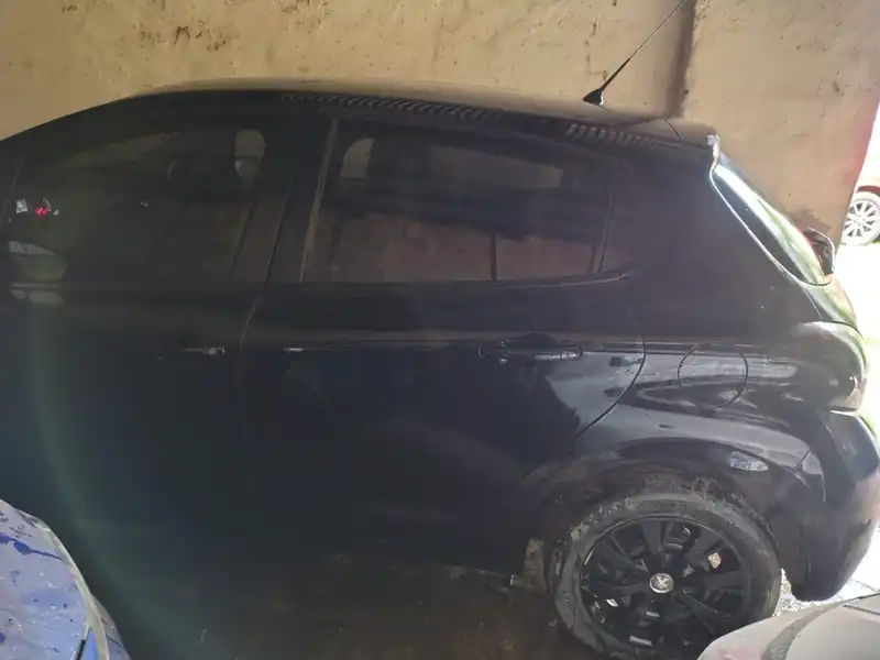 Foto de Peugeot 208 ACTIVE1.6 2018