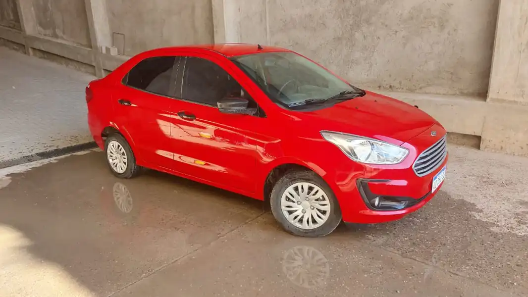 Foto de KA SEDAN 2019 569 KM