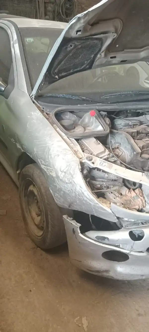 Foto de Peugeot EX 206- con "GNC"