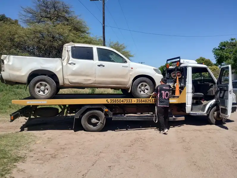 Foto de Toyota Hilux 2015 4x2