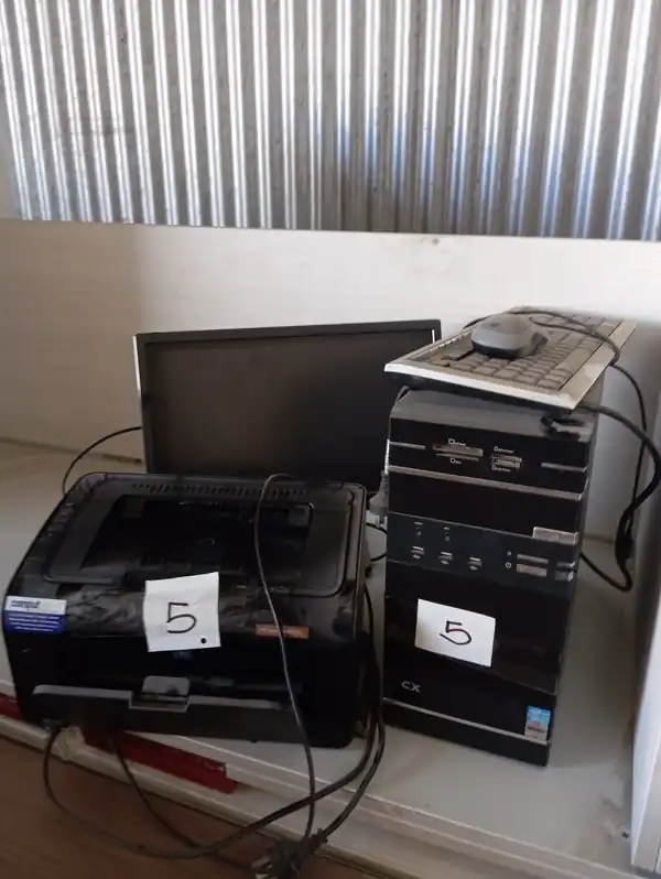 Portada de Computadora, impresora, Monitor, teclado, lote 5