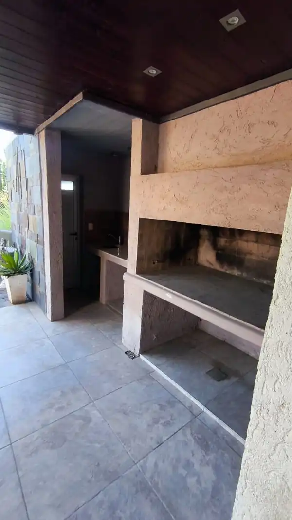 Foto de CASA EN BELL VILLE - 525 m2