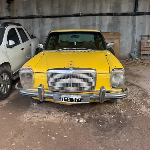 Foto de Mercedes Benz Modelo 240D