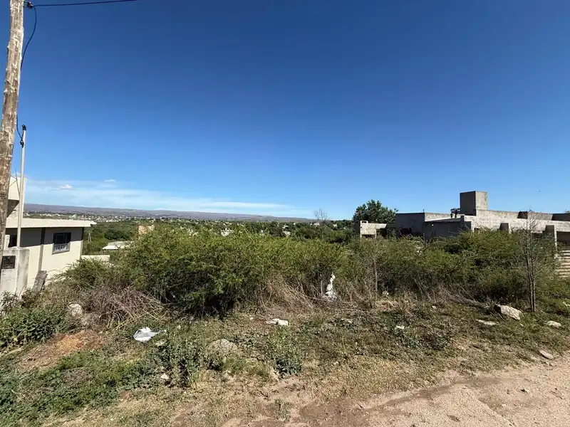 Foto de Lote en Tanti
