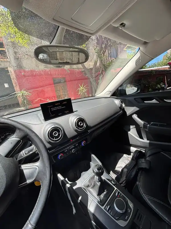 Foto de AUDI SEDAN 3 PUERTAS, Modelo A3 1.4 T FSI MOD 2013