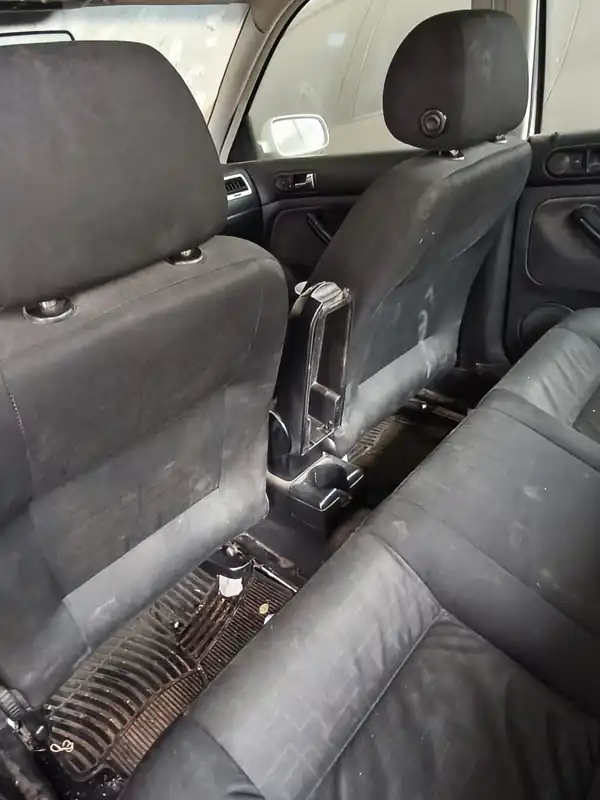 Foto de BORA TDI, año: 2010, tipo: SEDAN 4 PTAS