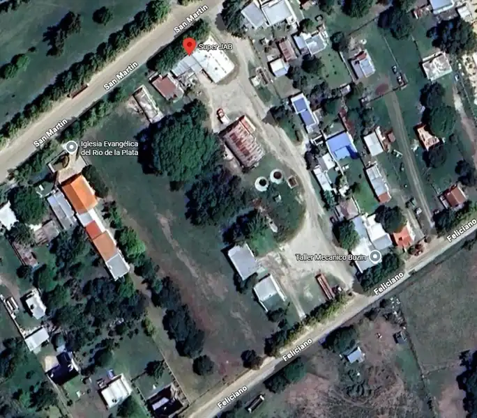 Foto de Gran Remate de Inmueble Salon local comercial