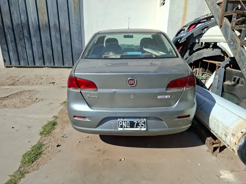Foto de SIENA 2016 EL 1.4 8V