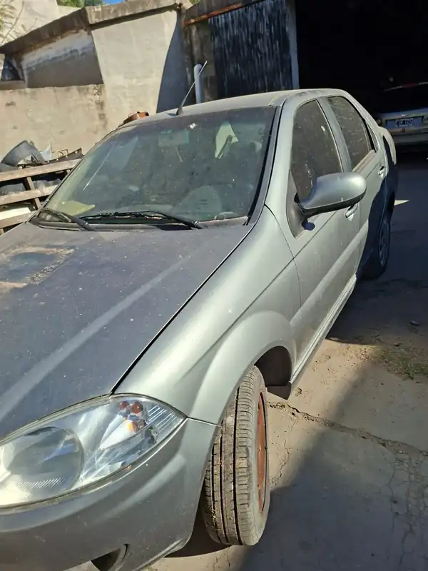 Foto de SIENA 2016 EL 1.4 8V