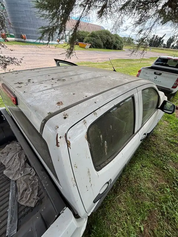Foto de CHEVROLET PICK-UP CABINA DOBLE 4X2 MOD 2016 EXC OP