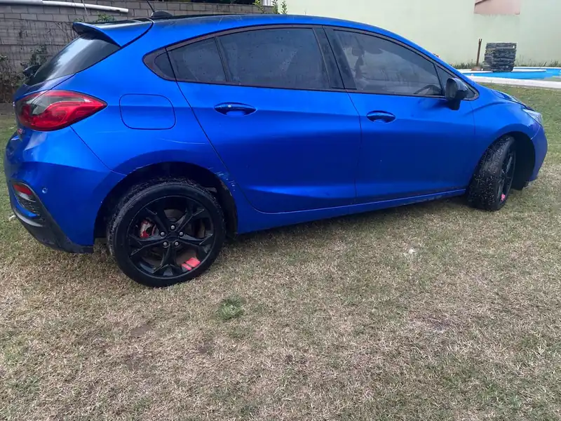 Foto de Chevrolet 5 puertas Modelo Cruze 5P 1.4 Año 2017