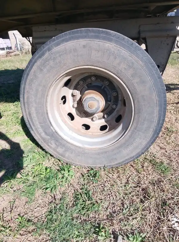 Foto de Acoplado TAHNOS  Año 2000