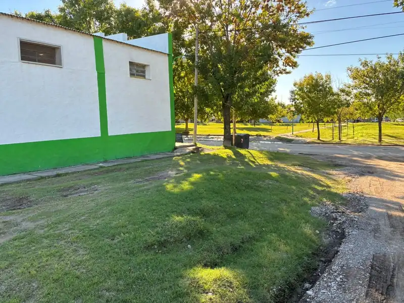 Foto de Gran Remate de Inmueble Salon local comercial