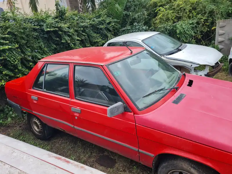 Foto de RENAULT 9 GTL/GALA 1994